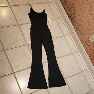 Yogalicious Sleek Black Jumpsuit Xs Size Lux Scarlett  32" Flare